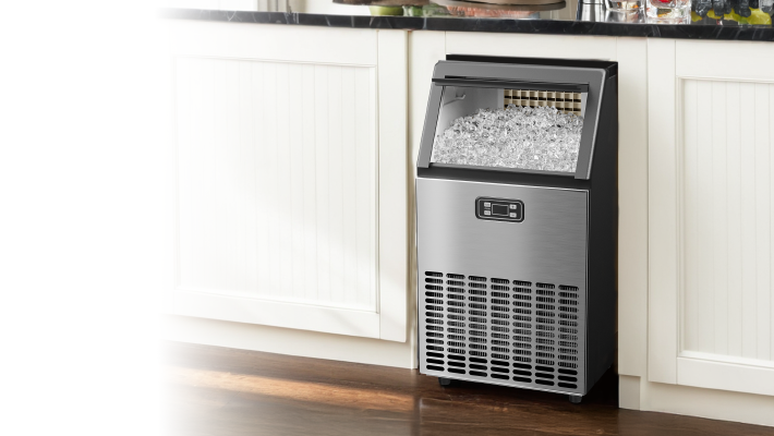 Freestanding Ice Maker